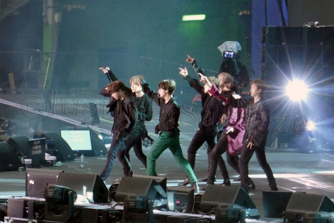 Le groupe BTS Jin, Suga, J-Hope, RM, Jimin, V et Jungkook !
Concert BTS au Stade de France 7 et 8 Juin 2019.